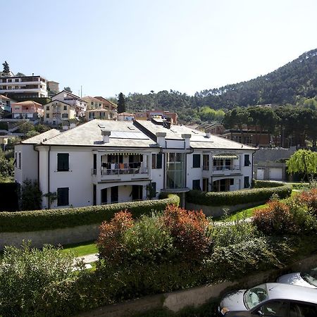 George V Apartment Levanto Luaran gambar
